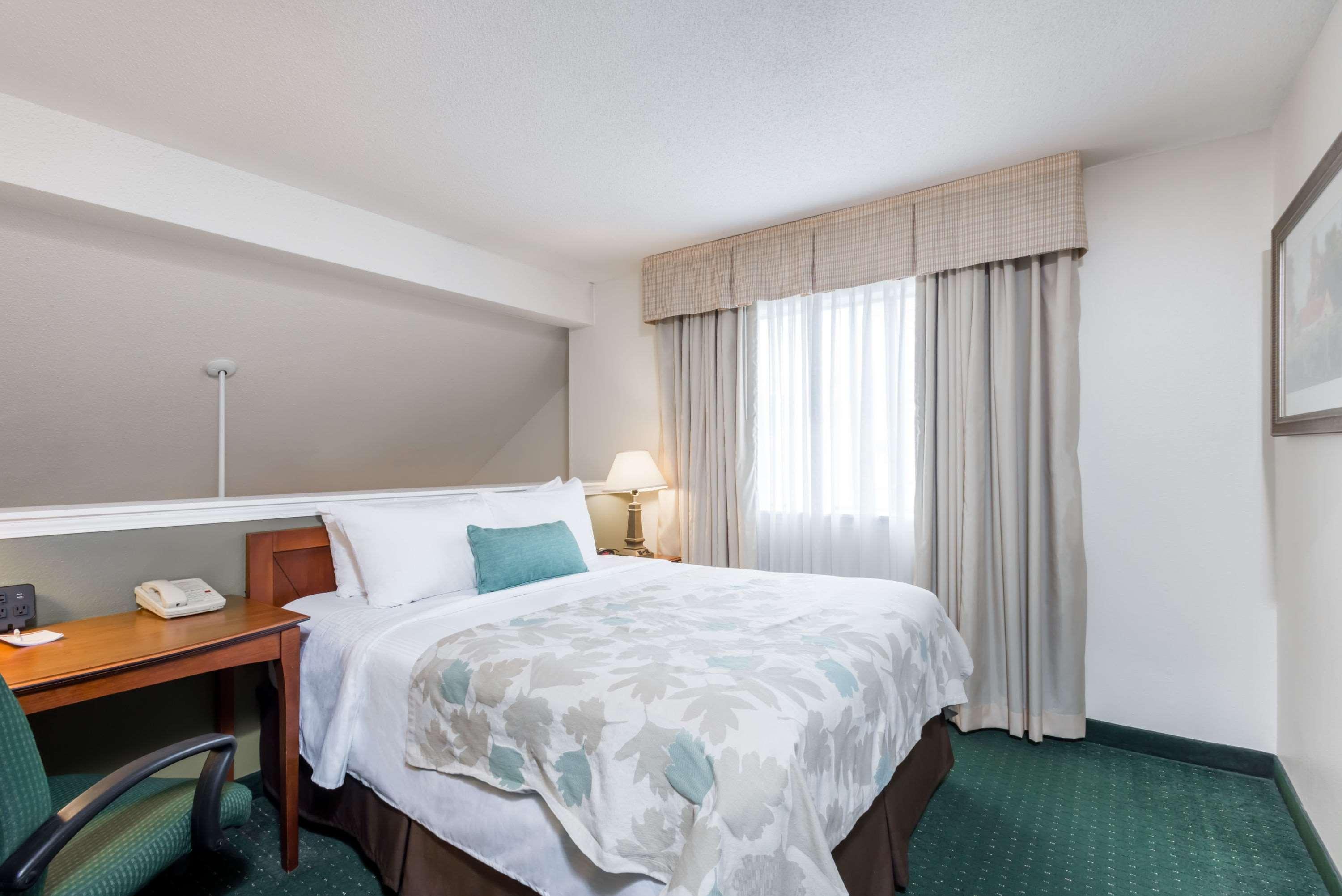 Best Western Fishkill Inn & Suites Zewnętrze zdjęcie