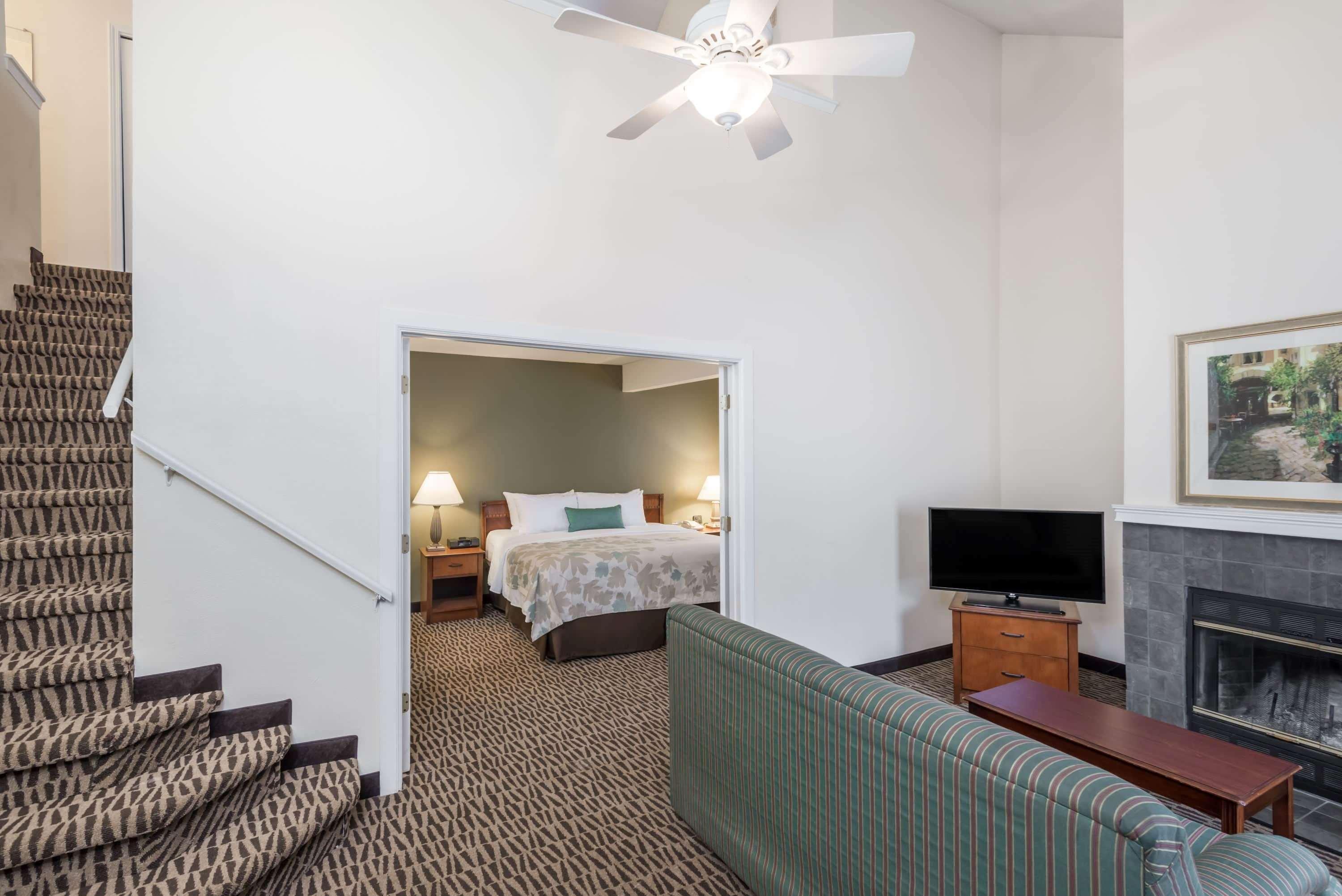Best Western Fishkill Inn & Suites Zewnętrze zdjęcie