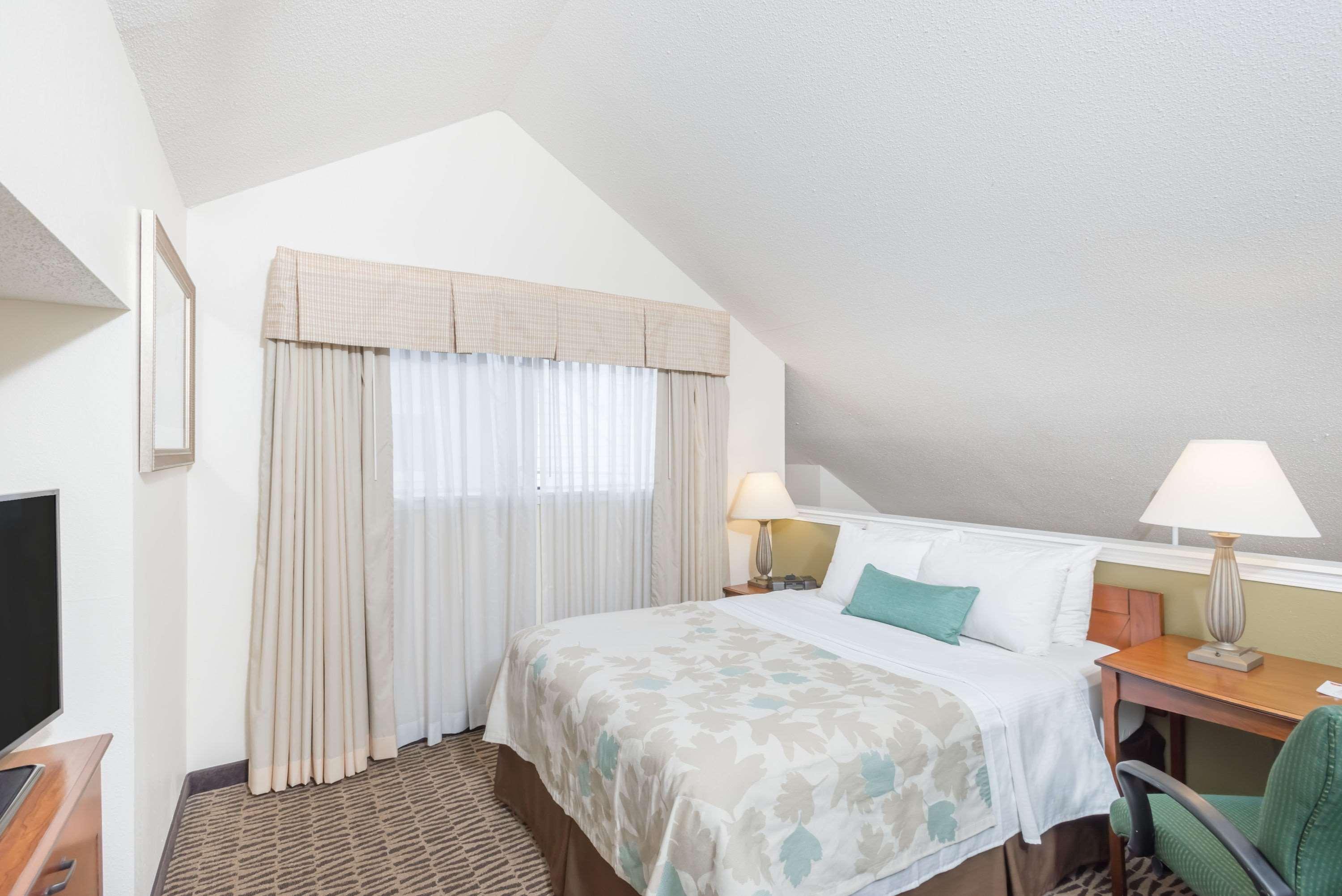 Best Western Fishkill Inn & Suites Zewnętrze zdjęcie